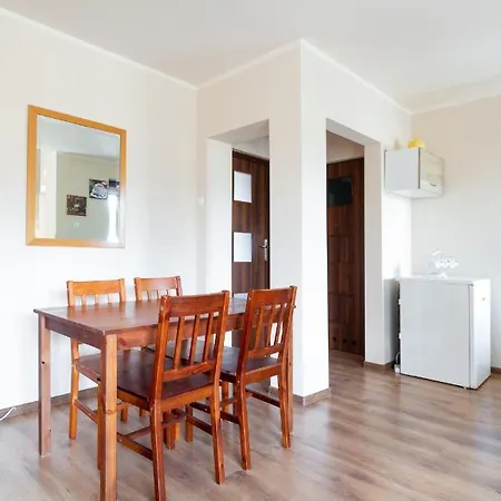 アパート Wilk ウェバ